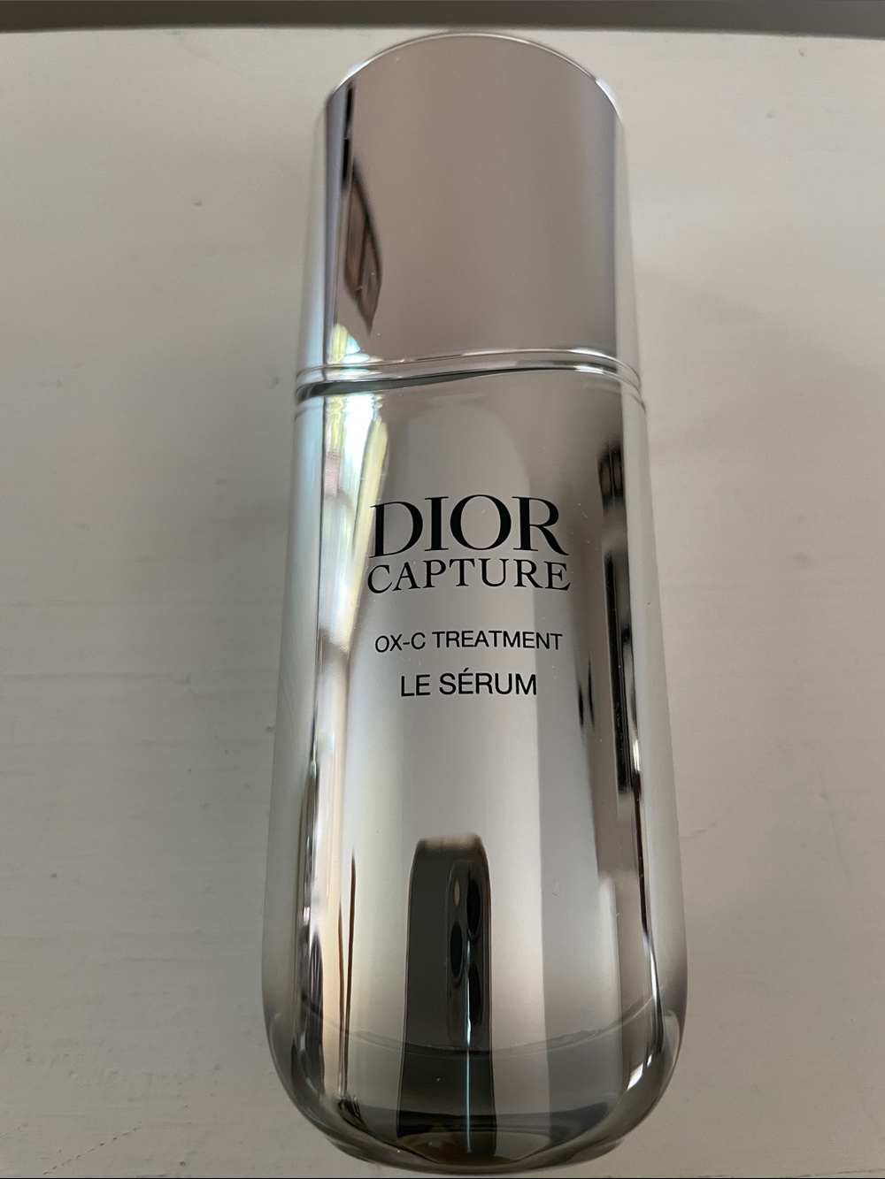 Dior Capture Le Sérum - Metallic Silver Bottle